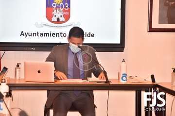 Telde insta al Gobierno canario y al Estado a adoptar medidas para frenar la crisis inmigratoria/TA y Francisco Javier Santana.